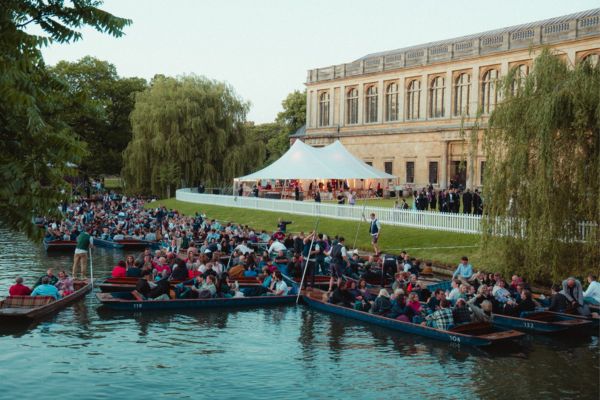 Showbase_trinityball_3