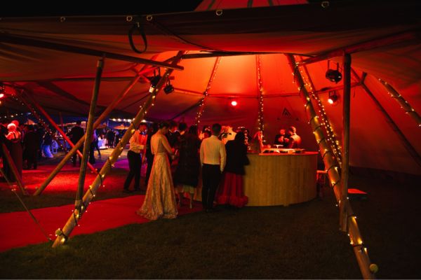 Showbase_trinityball_7